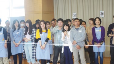 ○×クイズの正解発表にドキドキ…
