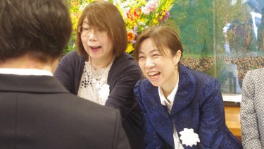 ソーシャル・ケア学科の金井先生と 介護福祉学科の八子先生