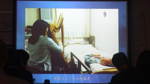 優しい音色には癒しの効果があります
