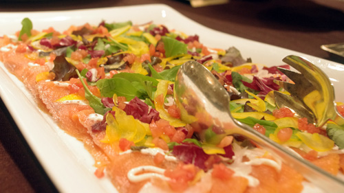 豪華な料理が並びます!