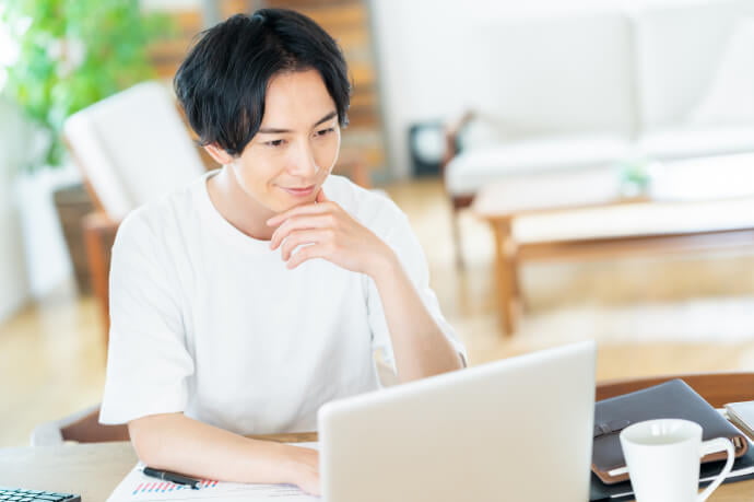 働きながら学べるe-ラーニングシステム