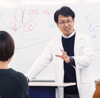 浜田 智也 学科長