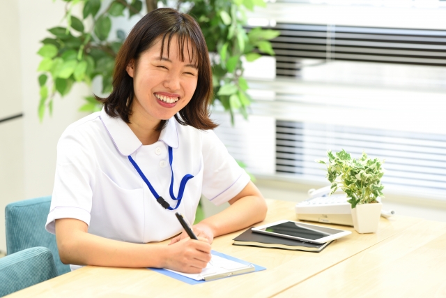 精神保健福祉士になるには学歴が必要？のサムネイル画像