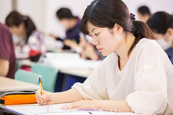 【2025年最新版】言語聴覚士の受験資格や合格率は？のサムネイル画像