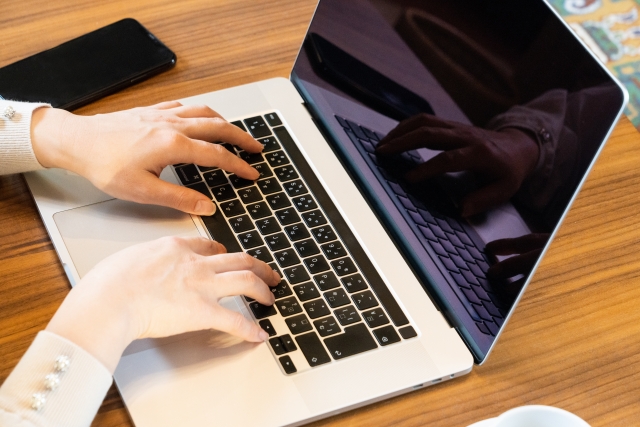 言語聴覚士には通信教育でなれる？のサムネイル画像
