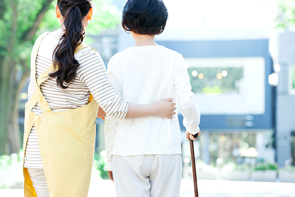 介護福祉士の仕事内容のサムネイル画像