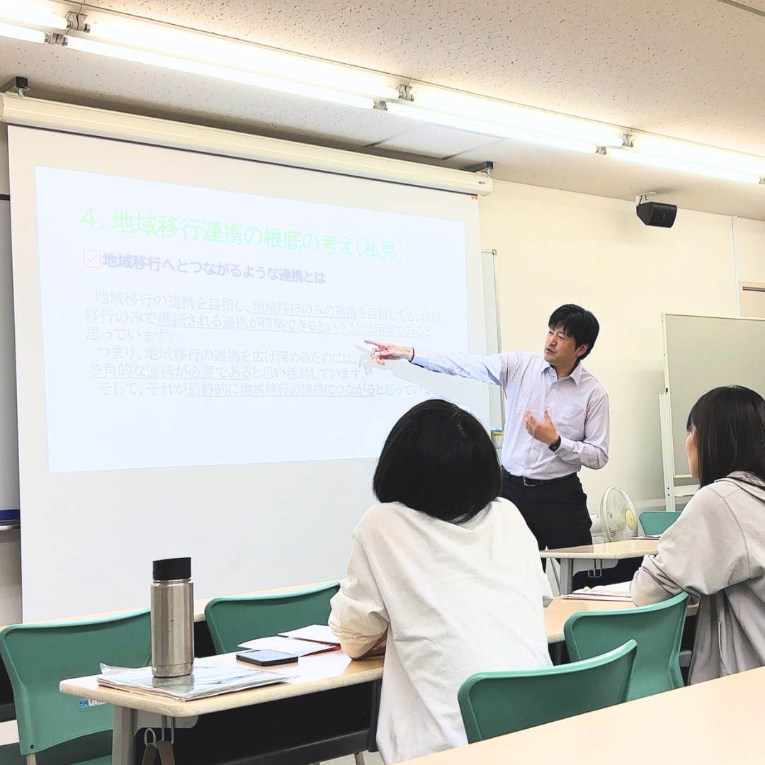 【リクルート訪問】精神科病院で働く精神保健福祉士の仕事とは―高月病院・地域連携室室長による説明会―｜精神保健福祉士養成学科（昼間部）のサムネイル画像